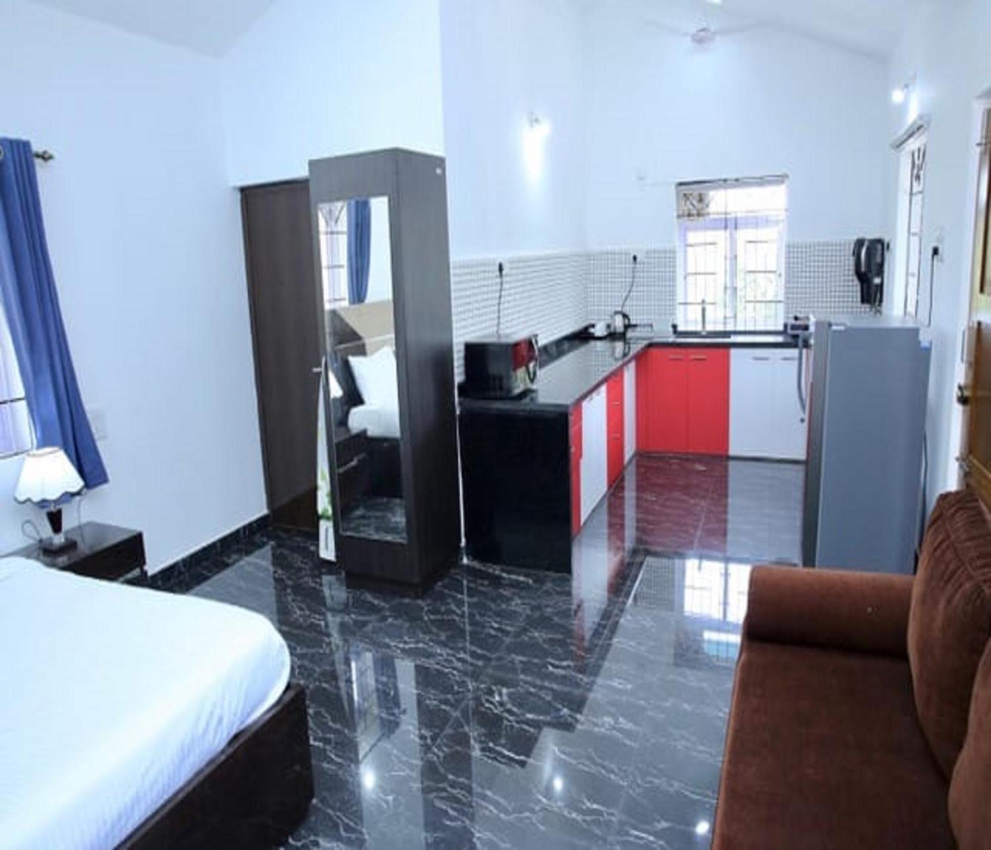 Lar Amorosa Boutique Hotel - Goa Calangute Extérieur photo