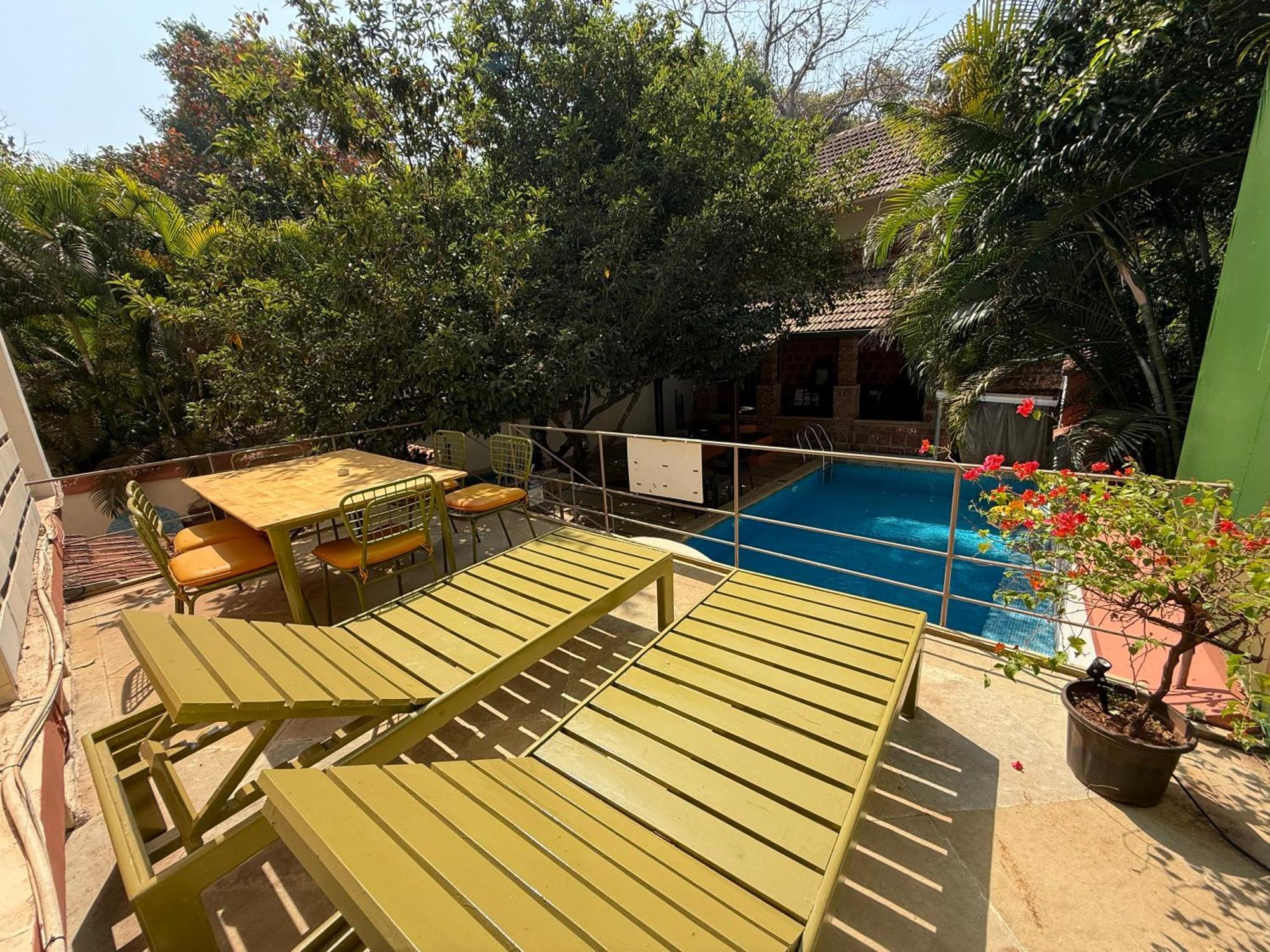 Lar Amorosa Boutique Hotel - Goa Calangute Extérieur photo