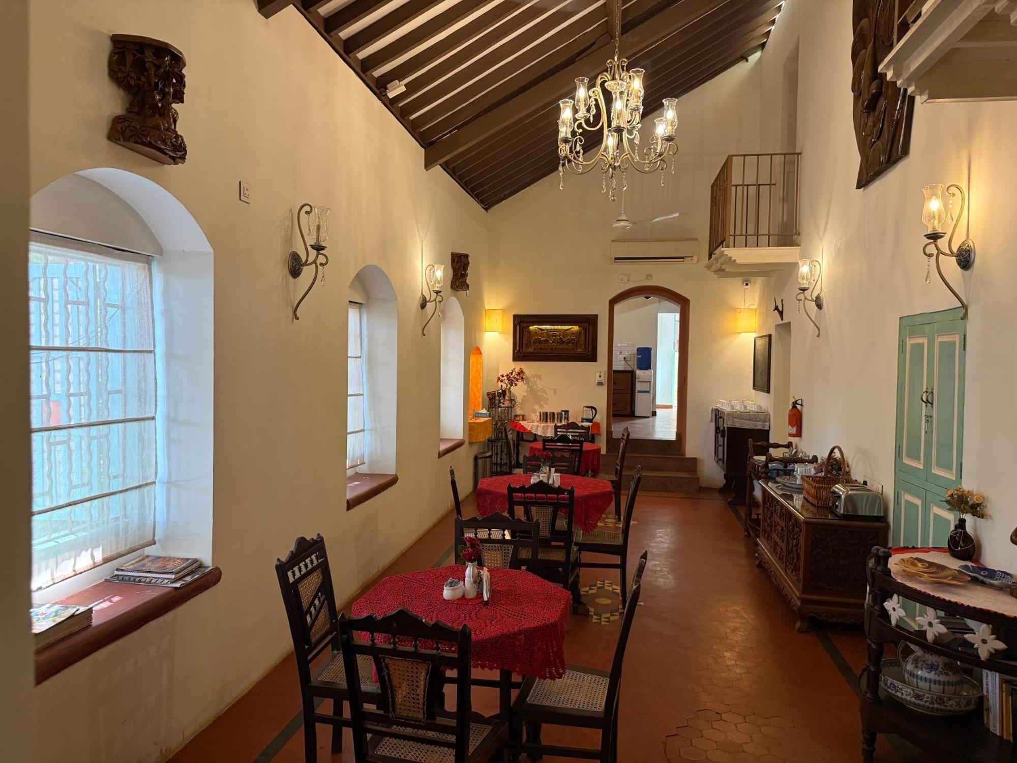 Lar Amorosa Boutique Hotel - Goa Calangute Extérieur photo