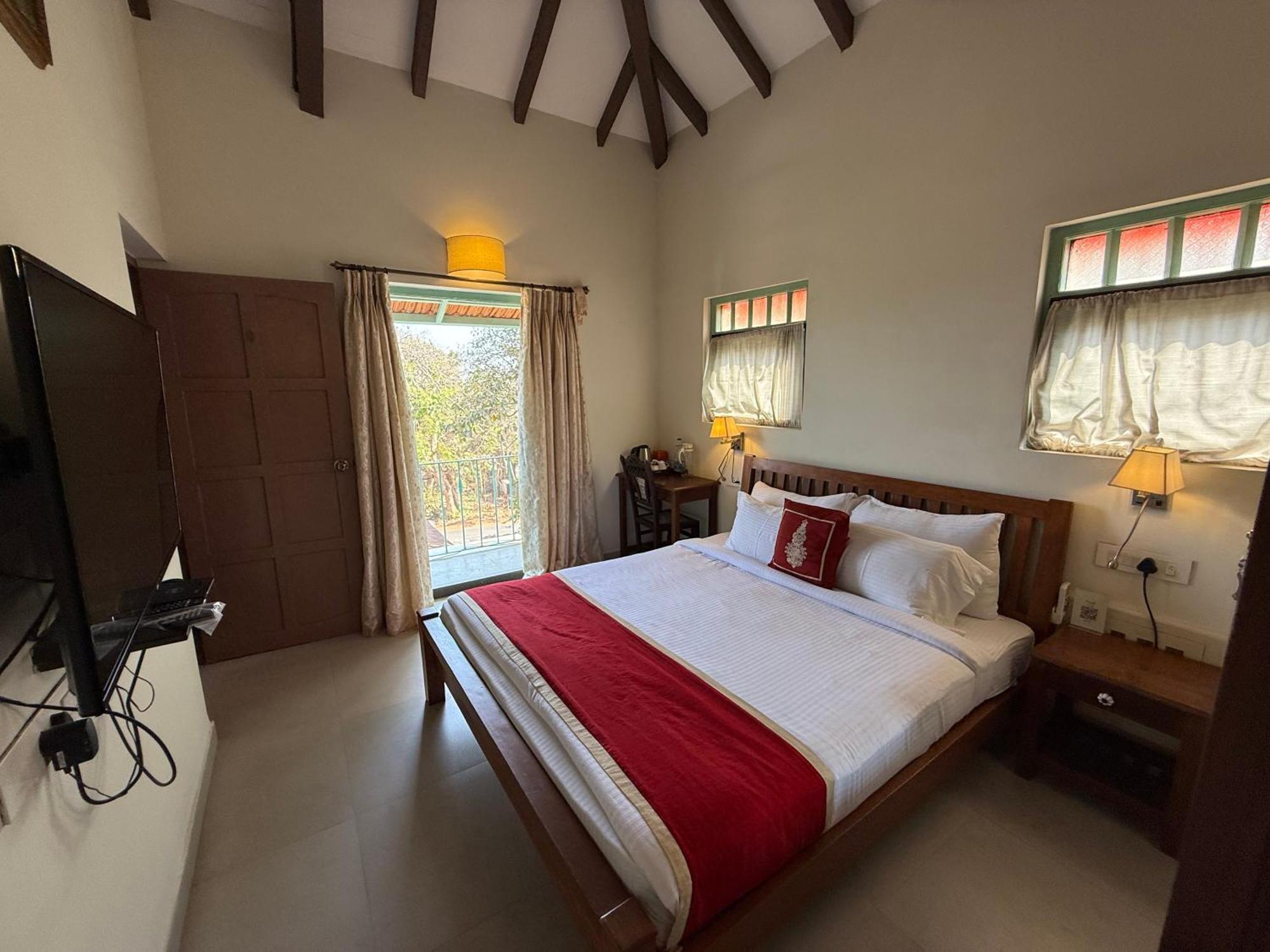 Lar Amorosa Boutique Hotel - Goa Calangute Extérieur photo