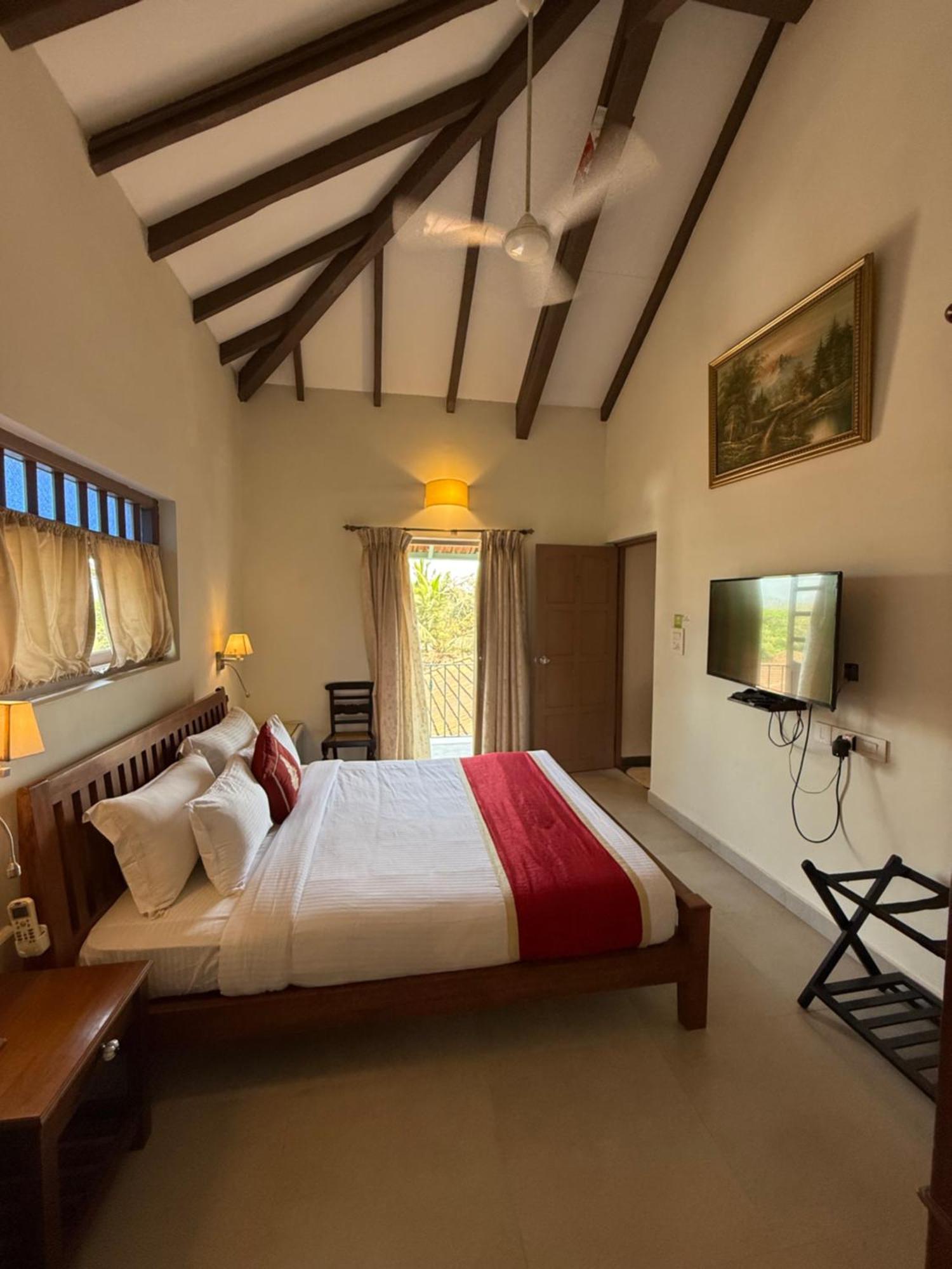 Lar Amorosa Boutique Hotel - Goa Calangute Extérieur photo