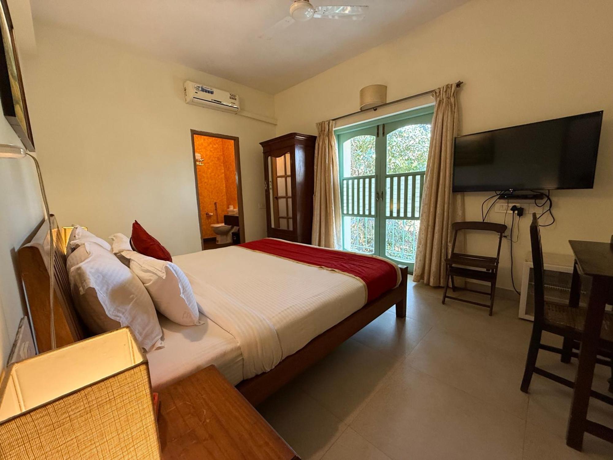 Lar Amorosa Boutique Hotel - Goa Calangute Extérieur photo