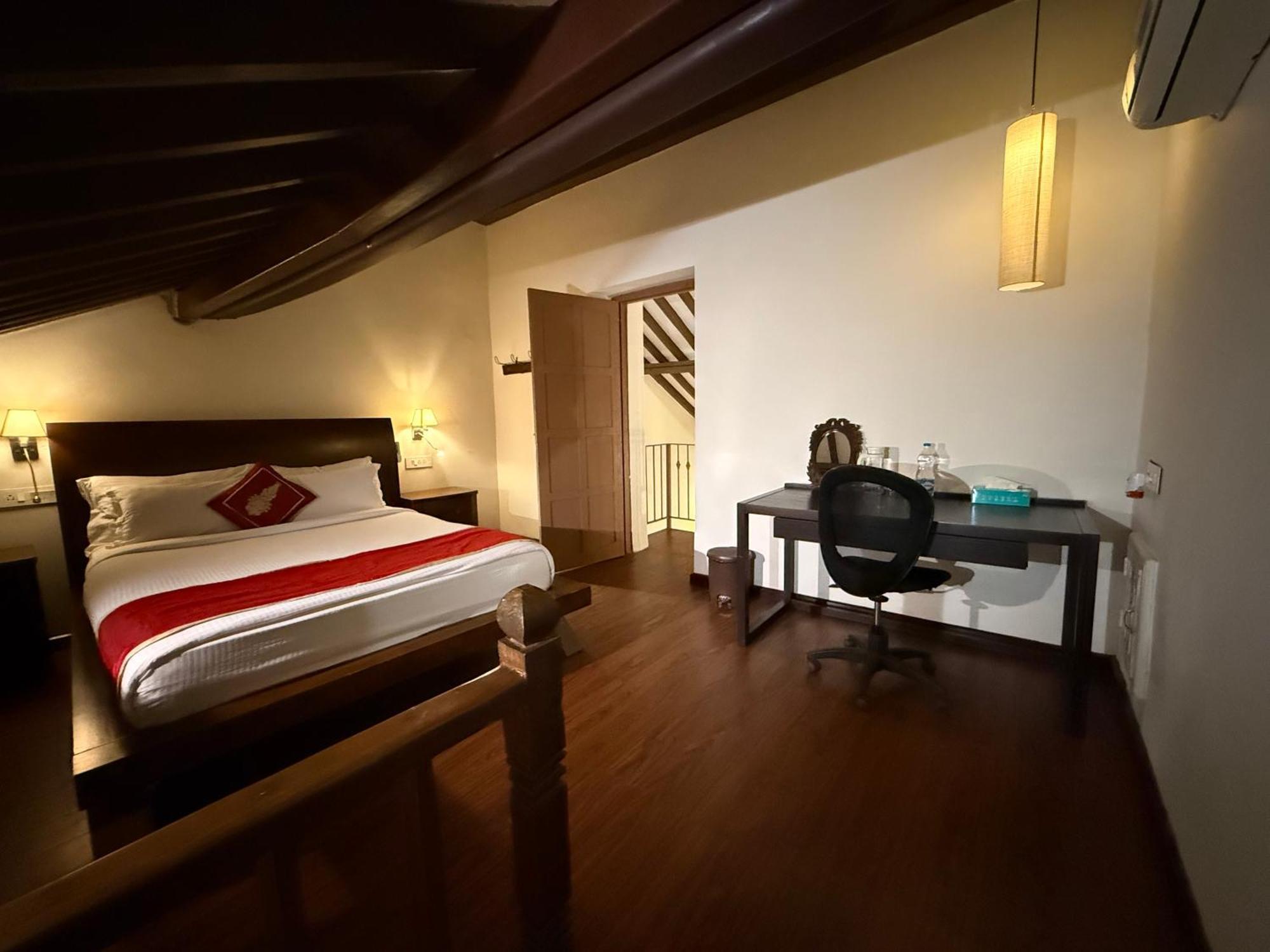 Lar Amorosa Boutique Hotel - Goa Calangute Extérieur photo